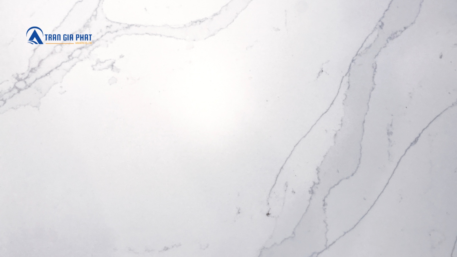 Đá Thạch Anh màu sáng tô điểm đường vân ngẫu nhiên