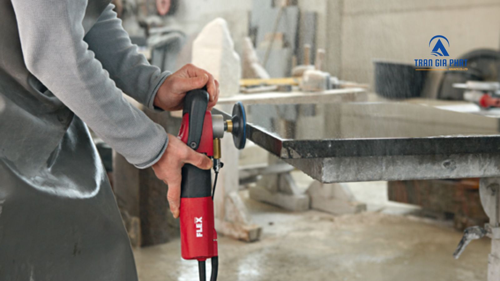 Lưu ý khi đánh bóng đá hoa cương