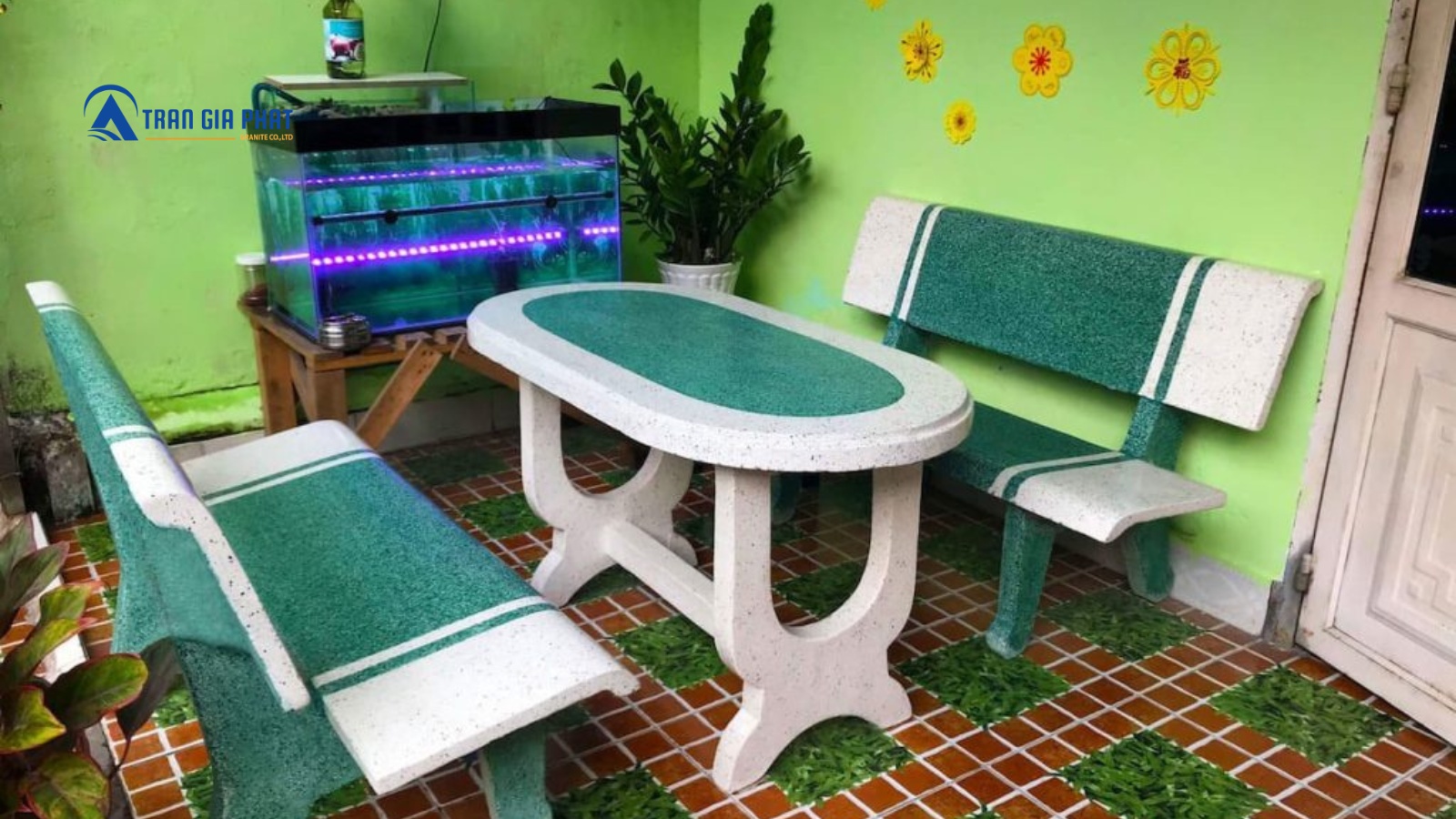 Bộ Ghế Đá Mặt Bàn Ovan Của Trường An