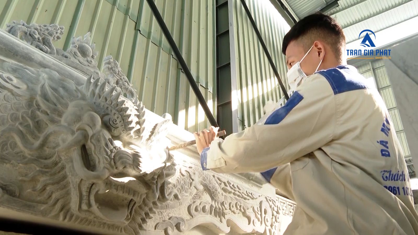 Công Nghệ Khắc Tay Truyền Thống