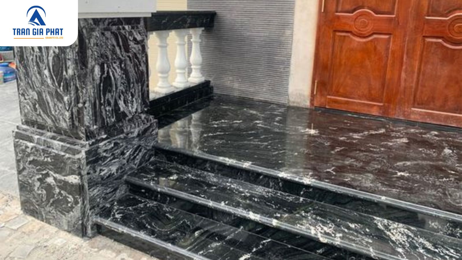 Đá hoa cương ốp cổng