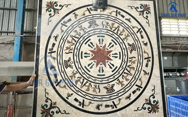 Hoàn thiện mẫu đá hoa văn trống đồng C064